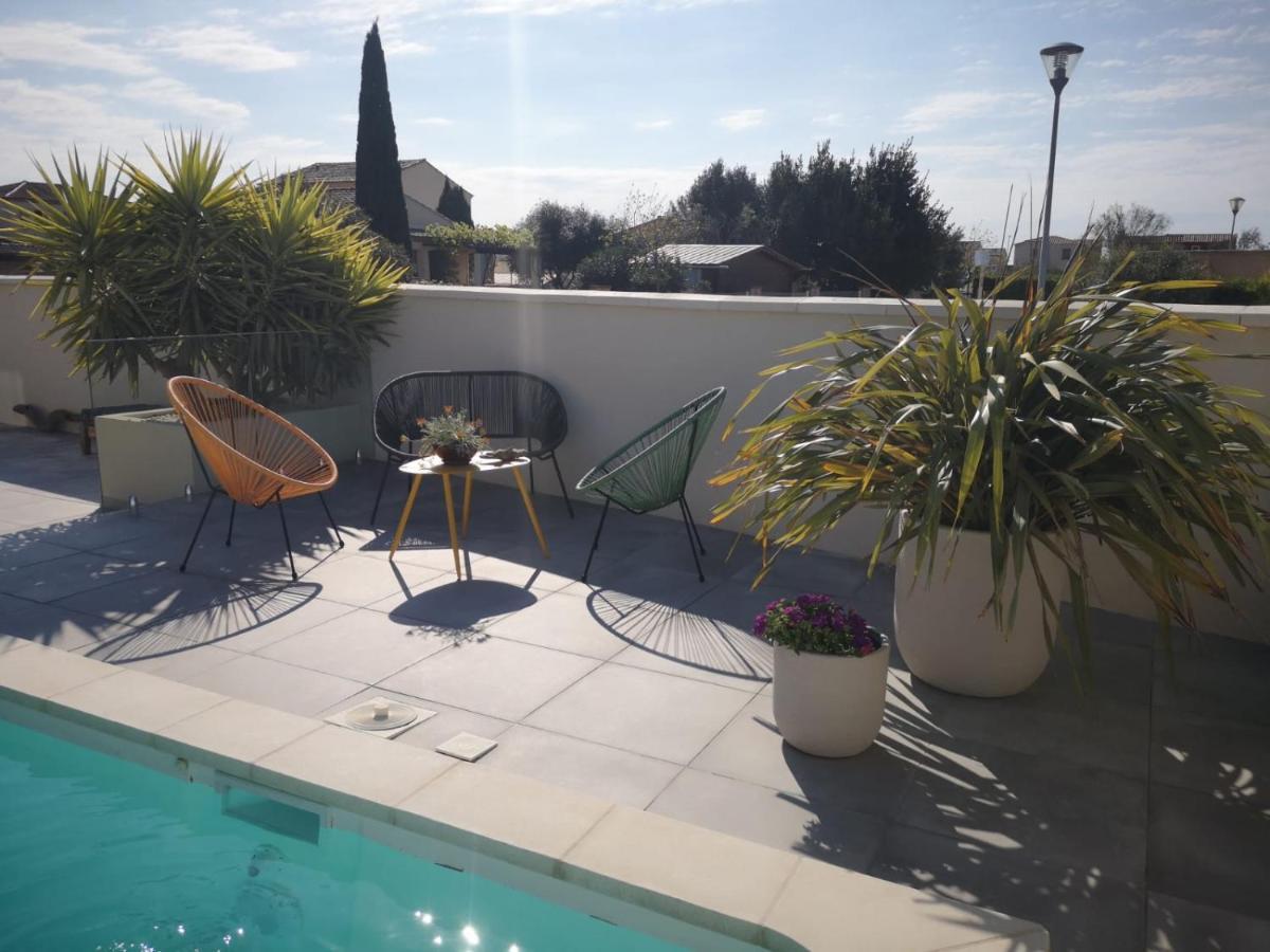 Appartement Au Dessus De La Maison Du Saunier Salin-de-Giraud Kültér fotó