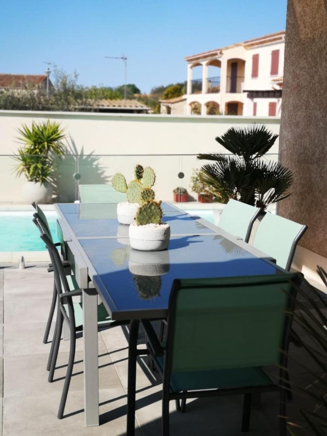 Appartement Au Dessus De La Maison Du Saunier Salin-de-Giraud Kültér fotó